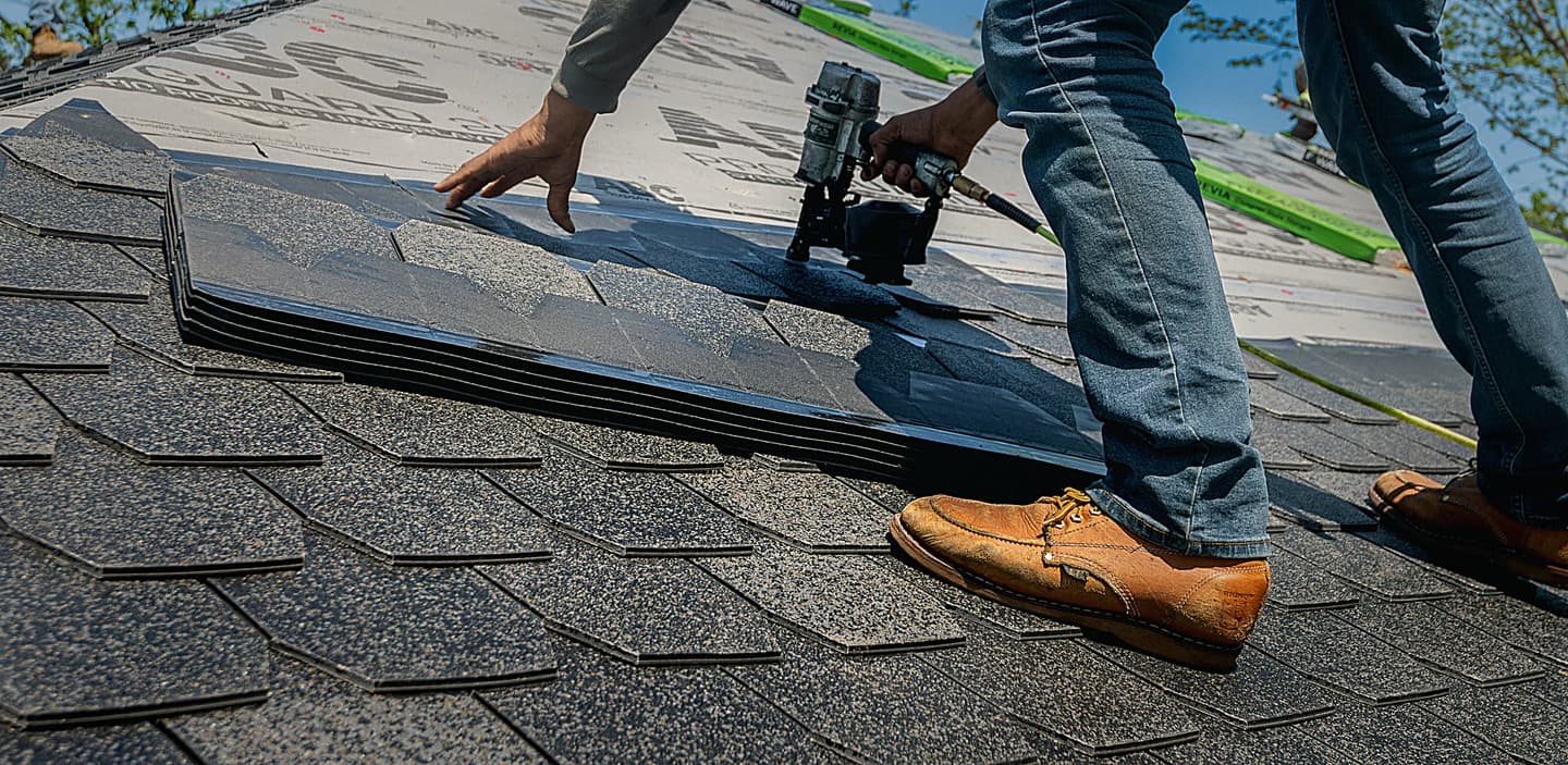 Bookkeeping & Tax Planning for Roofing Contractors industry hero